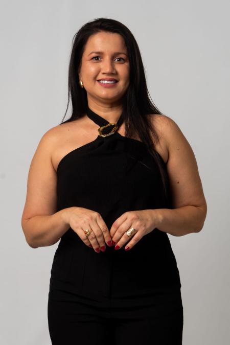 Nádia Fernanda de Agostini 