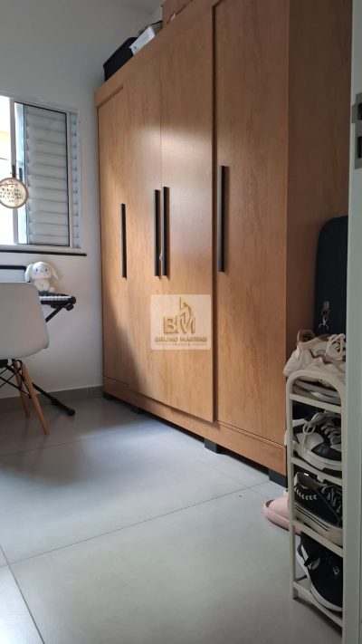 Casa Vila Souto 2 dormitórios com closet