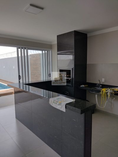 Residencial Barcelona Piratininga toda em porcelanato nova