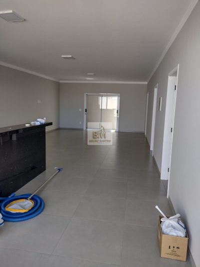 Residencial Barcelona Piratininga toda em porcelanato nova