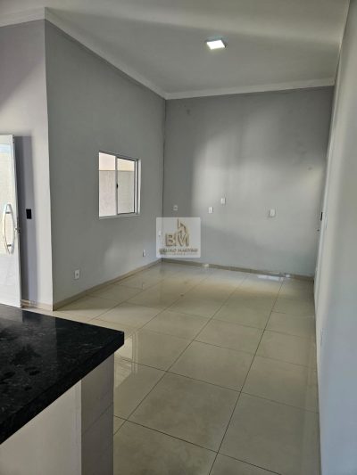Casa Solange porcelanato 2 dormitórios
