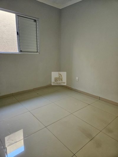 Casa Solange porcelanato 2 dormitórios