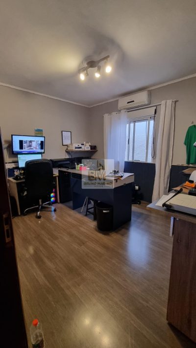 Casa Jd Estoril 3 d com armários, ótima localização