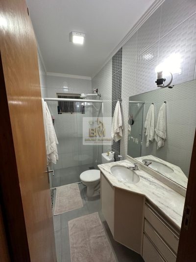 Casa Jd Solange moderna 3 d completa em armários