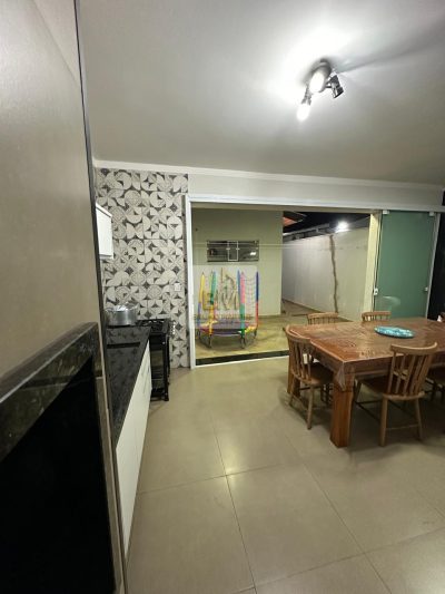 Casa Jd Solange moderna 3 d completa em armários