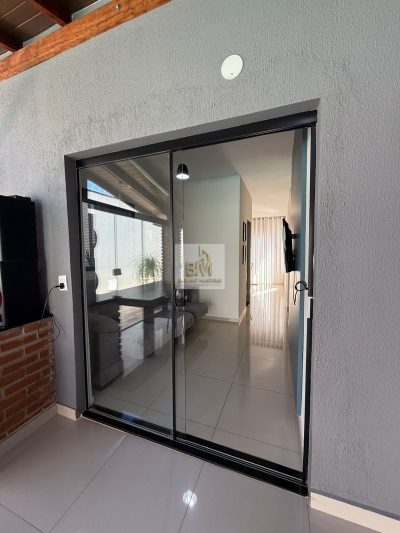 Casa Agudos com piscina aquecida