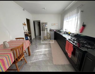 Casa Jd Ferraz com piscina terreno inteiro e edicula
