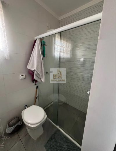 Casa Jd Ferraz com piscina terreno inteiro e edicula