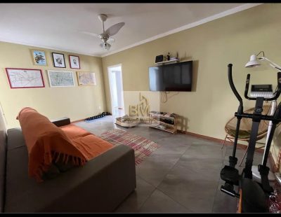 Casa Jd Ferraz com piscina terreno inteiro e edicula