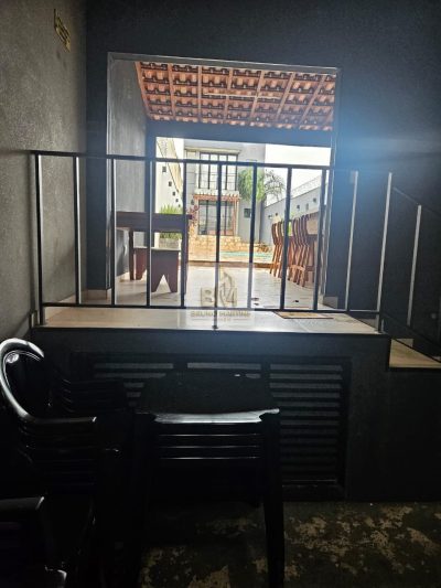 Parque Santa Edwvirgues com piscina 3 dormitórios sobrado