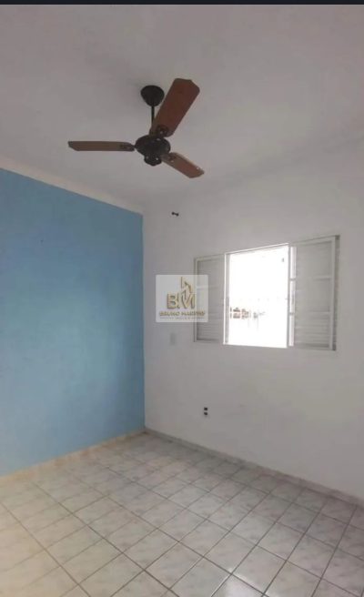 Casa Jardim Jussara 3 dormitórios ótima localização aceita permuta