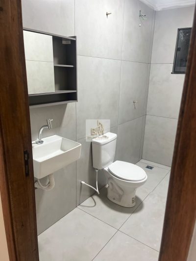 Casa Pq Roosevelt porcelanato terreno no fundo